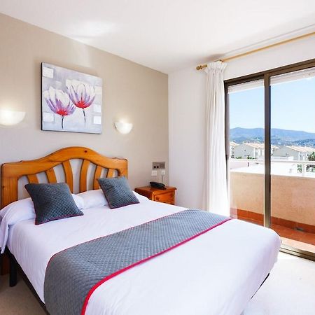 Oyo Hotel Costa Andaluza Motril Exterior photo